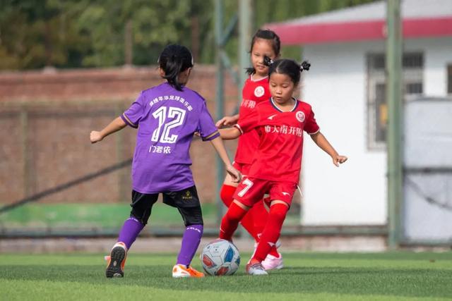 首场首发即获全场最佳，凯基荣膺科莫对阵帕尔马MVP